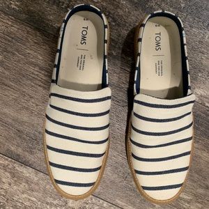 Size 9 Navy Striped Toms